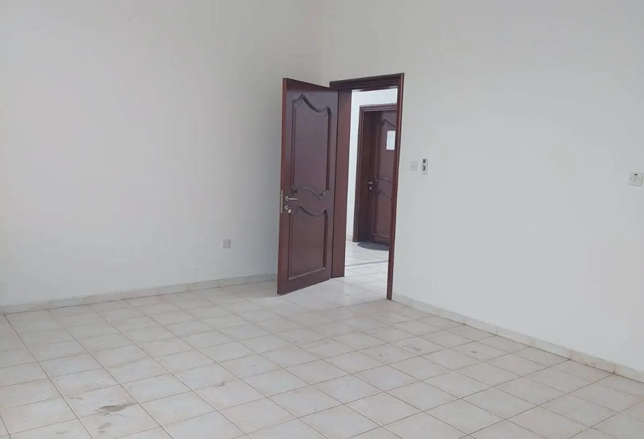 92244380 - الصورة الرئيسية للعقار