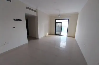 شقة - 2 غرف نوم - 2 حمامات للايجار في شارع الشيخ جابر الصباح - النعيمية - النعيمية - عجمان