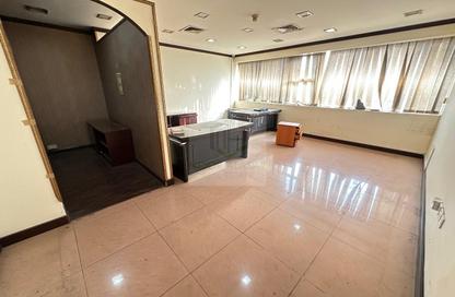 Office Space - Studio - 1 Bathroom for rent in Silver Home Building - Hor Al Anz - Deira - Dubai