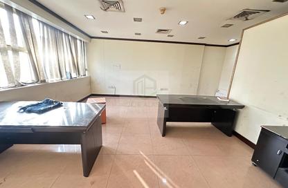Office Space - Studio - 1 Bathroom for rent in Silver Home Building - Hor Al Anz - Deira - Dubai
