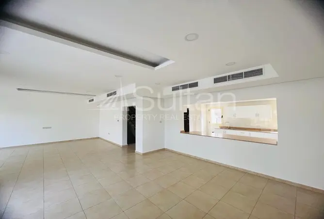 107738402 - Property Image 2