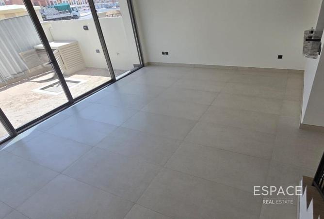 82369433 - صورة العقار 2