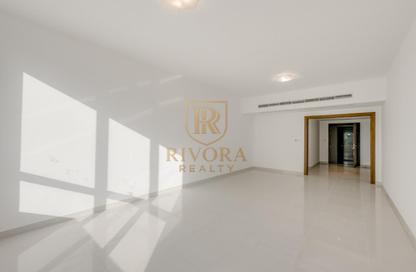 Apartment - 2 - 3 for rent in Coral Tower - Business Bay - Dubai