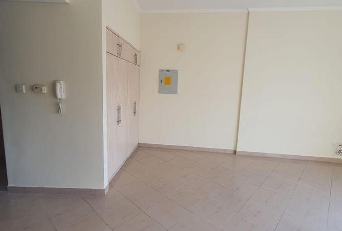 81957691 - Property Image 2