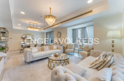 Apartment - 3 Bedrooms - 3 Bathrooms for sale in Princess Tower - Dubai Marina - Dubai