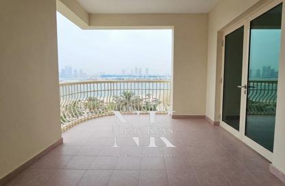 Apartment - 2 Bedrooms - 3 Bathrooms for rent in Al Das - Shoreline Apartments - Palm Jumeirah - Dubai