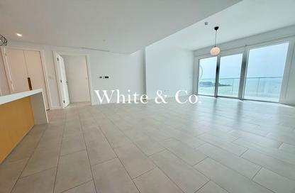 Apartment - 3 - 4 for rent in La Vie - Jumeirah Beach Residence - Dubai