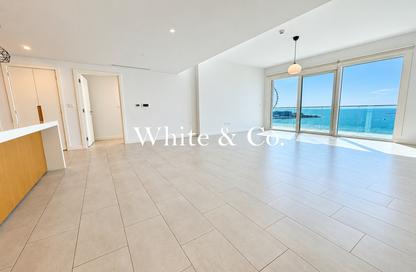 Apartment - 3 - 4 for rent in La Vie - Jumeirah Beach Residence - Dubai