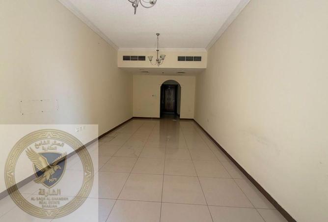 121982411 - Property Image 3