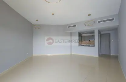 Apartment - 1 Bedroom - 2 Bathrooms for rent in Silicon Star 2 - Dubai Silicon Oasis - Dubai