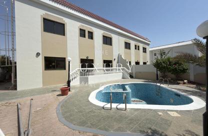 Villa - 5 Bedrooms - 7 Bathrooms for rent in Jumeirah 3 - Jumeirah - Dubai