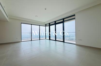 Apartment - 3 - 4 for sale in Golf Heights - The Views - Dubai