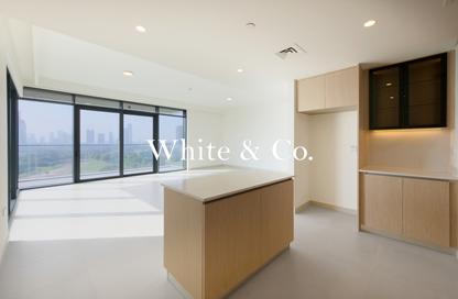 Apartment - 3 - 4 for sale in Golf Heights - The Views - Dubai
