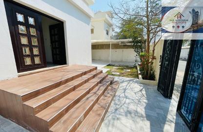 Villa - 5 - 3 for sale in Sharqan - Al Heerah - Sharjah Villa - 5 - 3 for sale in Sharqan - Al Heerah - Sharjah