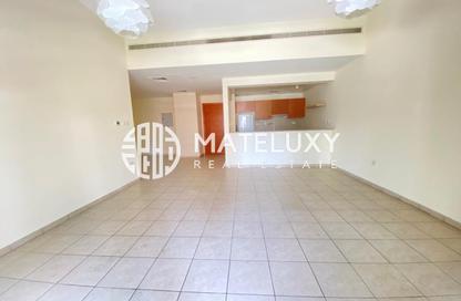 Apartment - 3 - 2 for rent in Al Ghaf 2 - Al Ghaf - Greens - Dubai