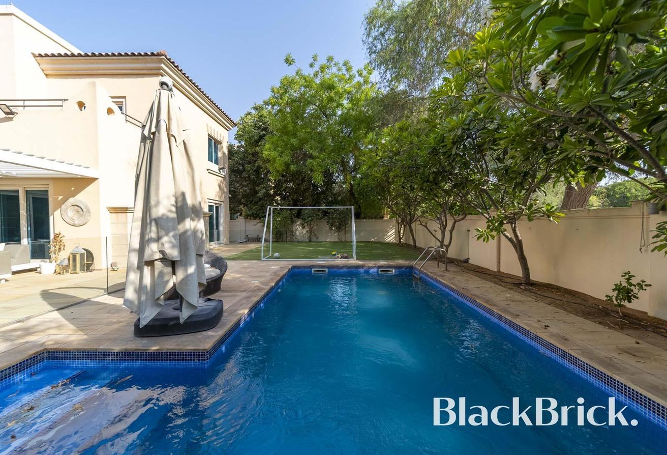 Vacant Soon | Private Pool | Close To Park photo 22