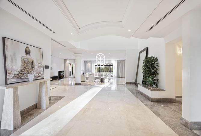 80273047 - Property Image 2