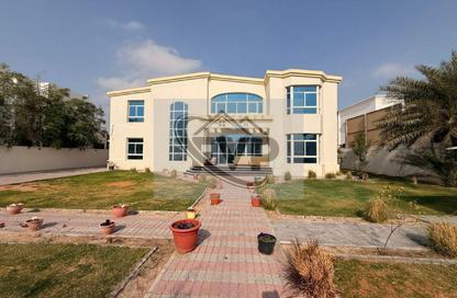 Villa - 5 Bedrooms - 6 Bathrooms for rent in Al Barsha 3 Villas - Al Barsha 3 - Al Barsha - Dubai