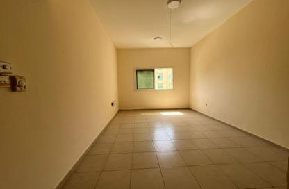 Apartment - Studio - 1 Bathroom for rent in Al Qulaya'ah - Al Sharq - Sharjah