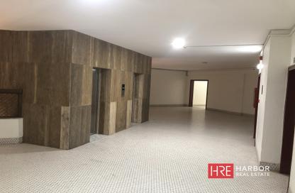Apartment - 4 - 3 for rent in Al Karama - Dubai