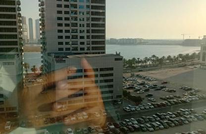 Apartment - 2 Bedrooms - 2 Bathrooms for rent in Al Khan Corniche - Al Khan - Sharjah