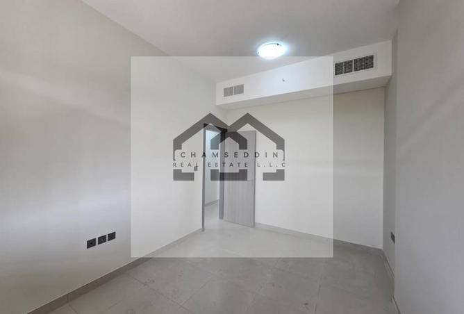 103690625 - Property Image 3