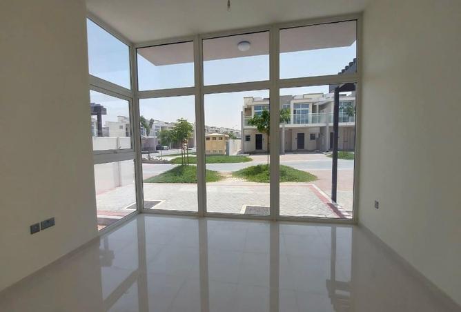 70698334 - صورة العقار 3