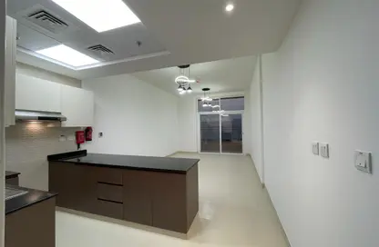 Apartment - Studio - 1 Bathroom for rent in Nadd Al Hammar Avenues - Nadd Al Hammar - Dubai
