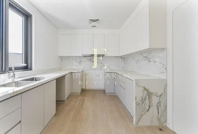 156485119 - Property Image 3