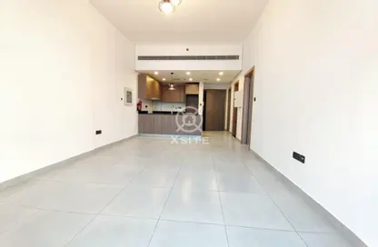 Apartment - Studio - 1 Bathroom for rent in Burj Residence 2 - District 10 - Jumeirah Village Circle - Dubai