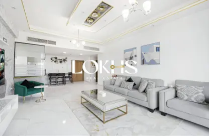 شقة - 2 غرف نوم - 4 حمامات للايجار في الجادة الخامسه - الفرجان - دبي