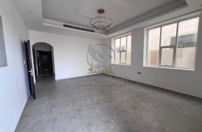 Apartment - 5 Bedrooms - 7 Bathrooms for rent in Al Yasmeen 1 - Al Yasmeen - Ajman Apartment - 5 Bedrooms - 7 Bathrooms for rent in Al Yasmeen 1 - Al Yasmeen - Ajman