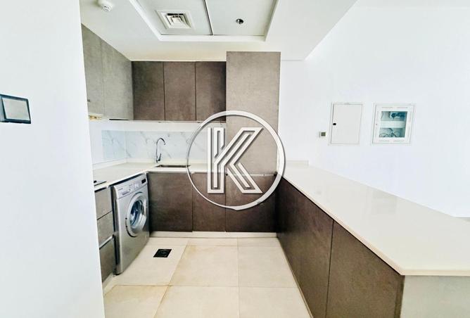 80252349 - Property Image 3