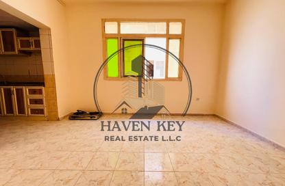 Apartment - Studio - 1 for rent in Muwailih Building - Muwaileh - Sharjah