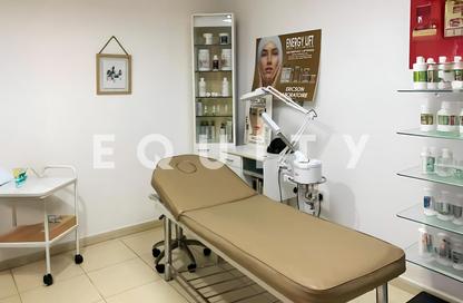 Retail - Studio for rent in Palace Tower 3 - Palace Towers - Dubai Silicon Oasis - Dubai