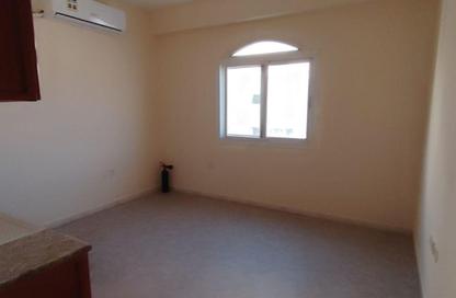 Apartment - Studio - 1 Bathroom for rent in Muwaileh 29 Building - Muwaileh - Sharjah