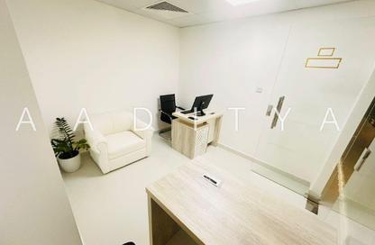 Office Space - Studio - 1 Bathroom for rent in Silver Home Building - Hor Al Anz - Deira - Dubai