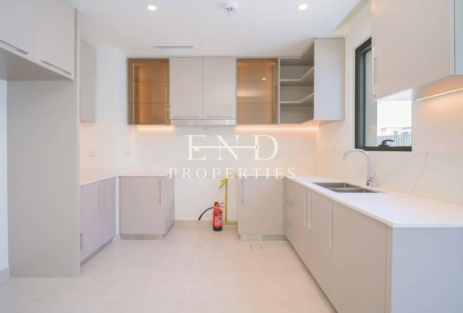142362935 - Property Image 3