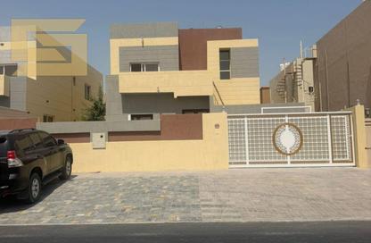 Villa - 5 Bedrooms - 7 Bathrooms for sale in Al Mowaihat 1 - Al Mowaihat - Ajman