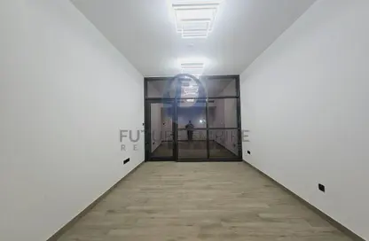 Apartment - 2 Bedrooms - 3 Bathrooms for rent in Al Jadaf Building - Al Jaddaf - Dubai