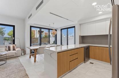 Townhouse - 4 Bedrooms - 4 Bathrooms for sale in La Rosa 2 - La Rosa - Villanova - Dubai Land - Dubai Townhouse - 4 Bedrooms - 4 Bathrooms for sale in La Rosa 2 - La Rosa - Villanova - Dubai Land - Dubai