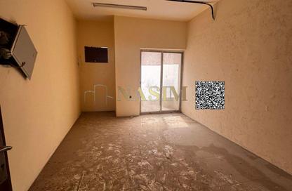 سكن عمال - استوديو - 8 حمامات للايجار في الجرف 2 - الجرف - عجمان وسط المدينة - عجمان