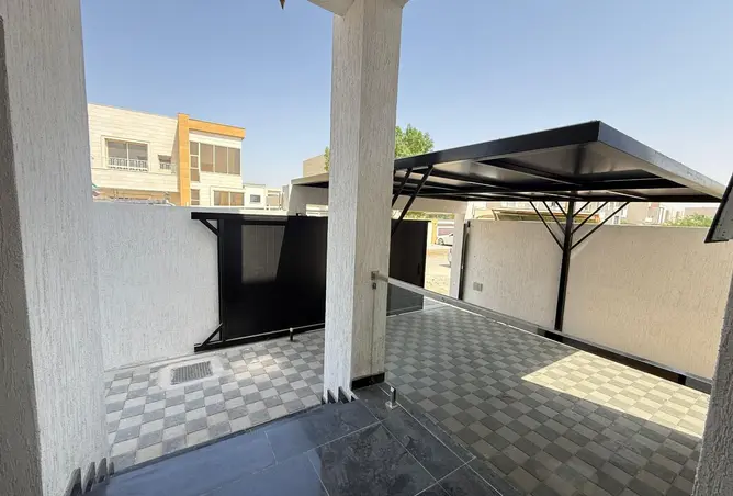 160530080 - Property Image 2