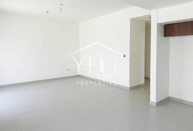 90906954 - Property Image 3