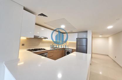 Apartment - 3 - 4 for sale in Radiant Square - City Of Lights - Al Reem Island - Abu Dhabi Apartment - 3 - 4 for sale in Radiant Square - City Of Lights - Al Reem Island - Abu Dhabi