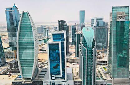 Office Space - Studio - 1 Bathroom for rent in The Regal Tower - Business Bay - Dubai