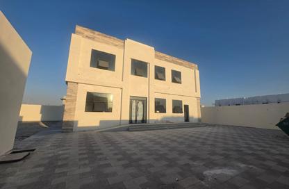 Villa - 5 Bedrooms - 7 Bathrooms for rent in Madinat Al Riyad - Abu Dhabi