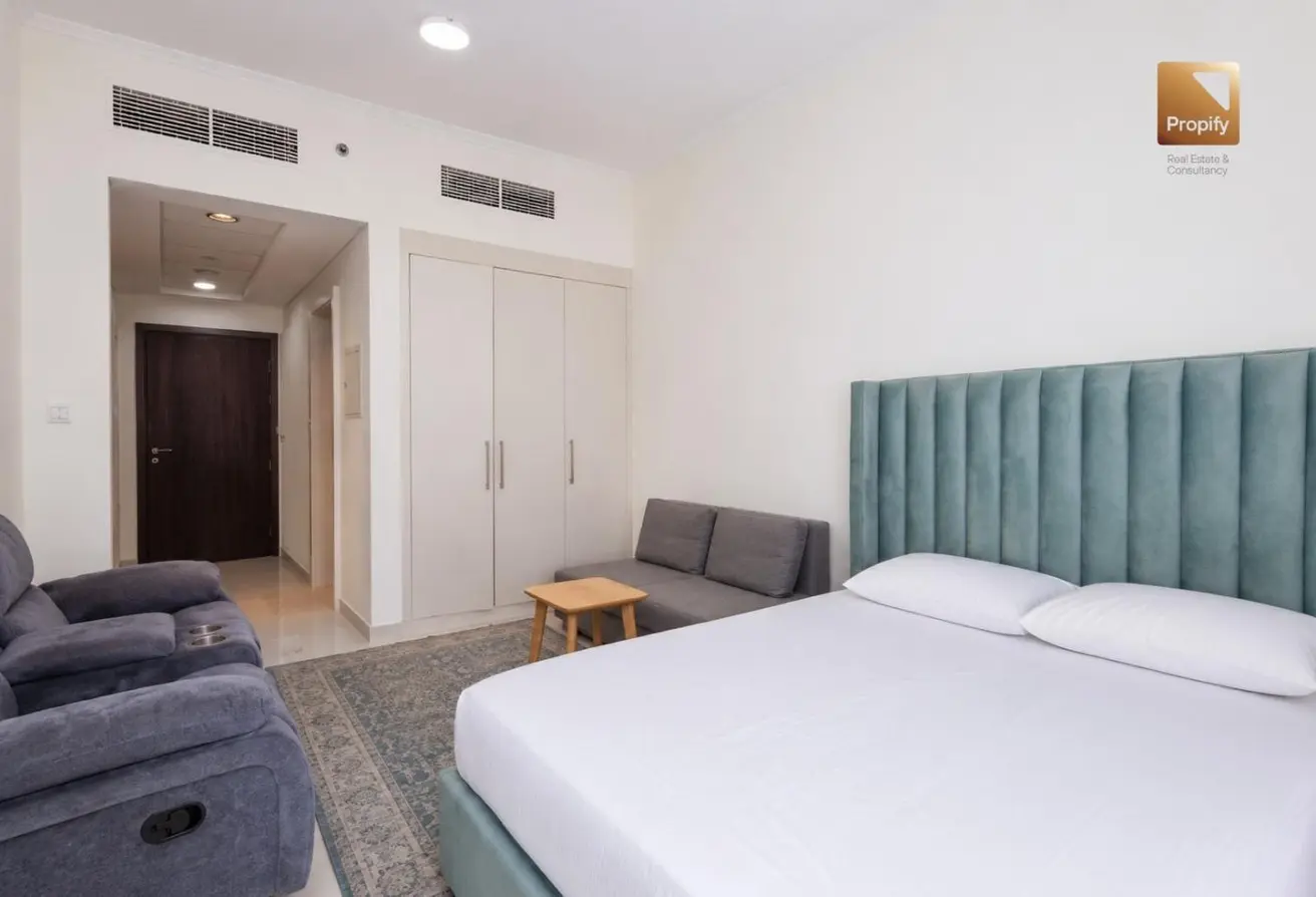 98695010 - Property Main Image