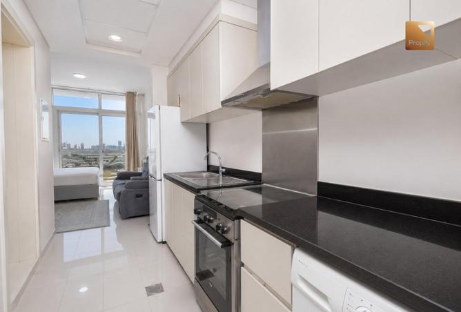 98695010 - Property Image 3