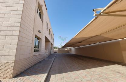 Villa - 4 - 6 for rent in Al Nayfa - Al Hili - Al Ain